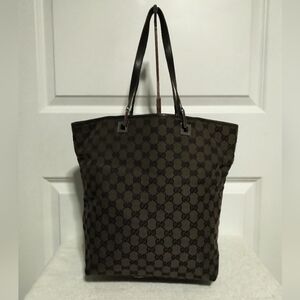 Authentic Gucci GG Shoulder Tote Bag